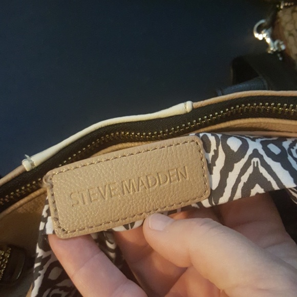 Purse - Picture 3 of 4